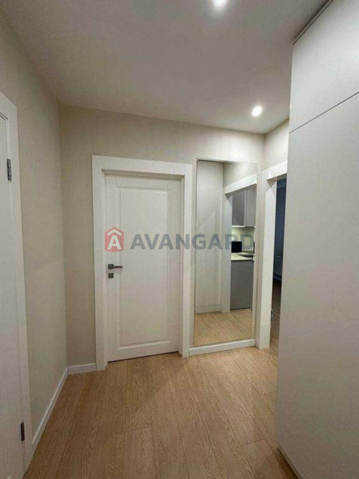 1 ��. ��������, 41/-/14 ��. �., 18/21 ������ ���� 7