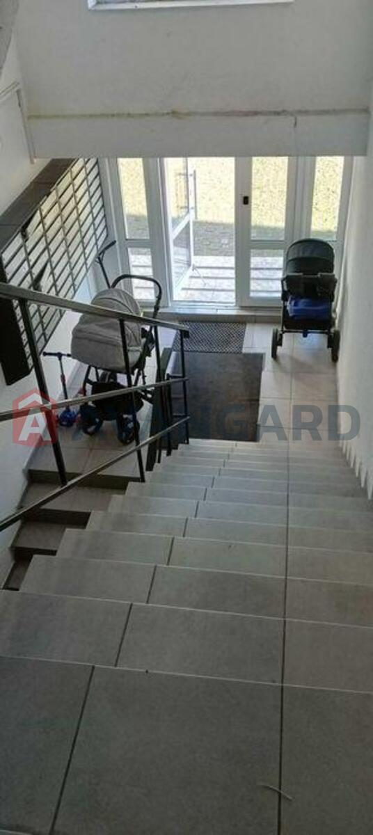 1 ����. ��������, 26/-/7 ��. �., 5/8 ���� ���� 3