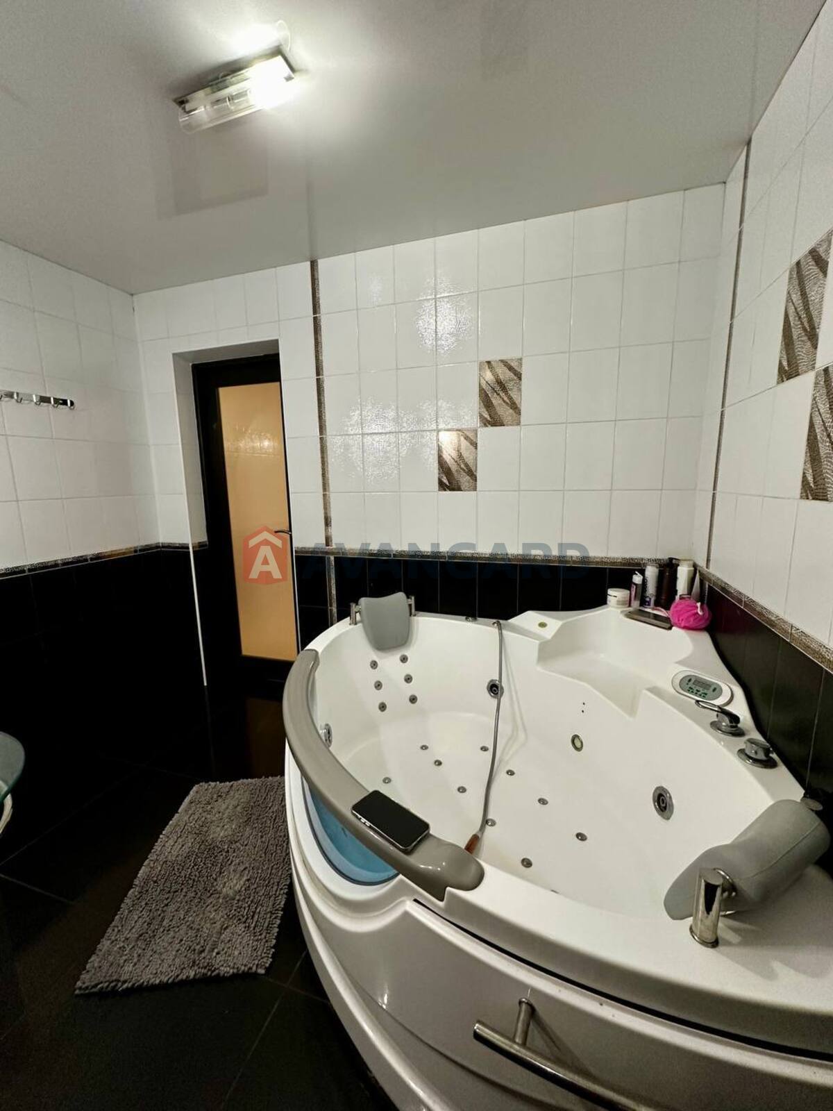 3 ��. ��������, 78/-/23 ��. �., 3/9 ������ ���� 15