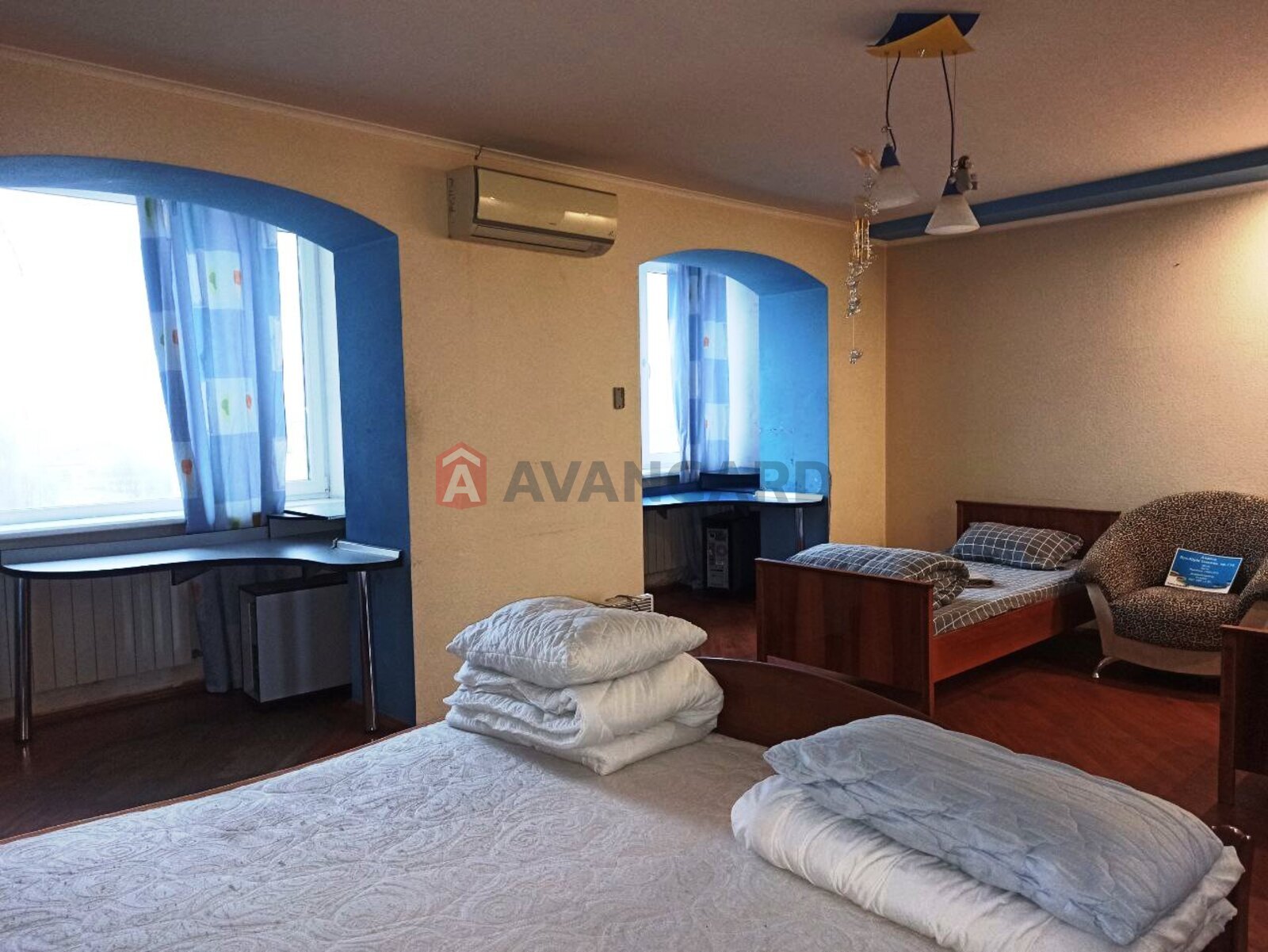 4 . , 213/-/21 . ., 10/11   17