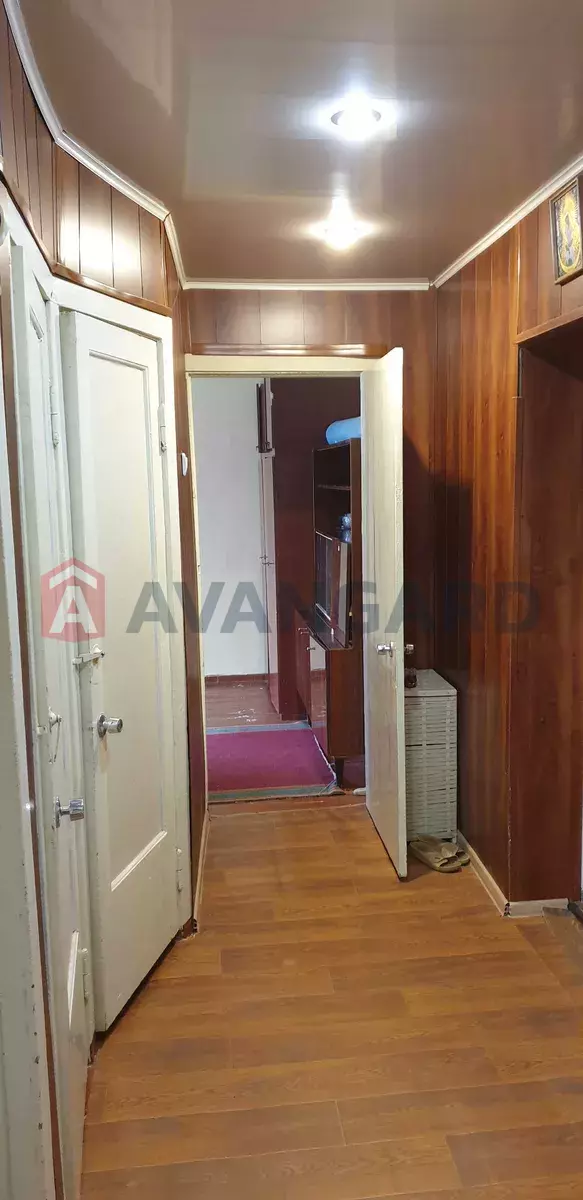 2 ��. ��������, 43/-/6 ��. �., 2/5 ������ ���� 5