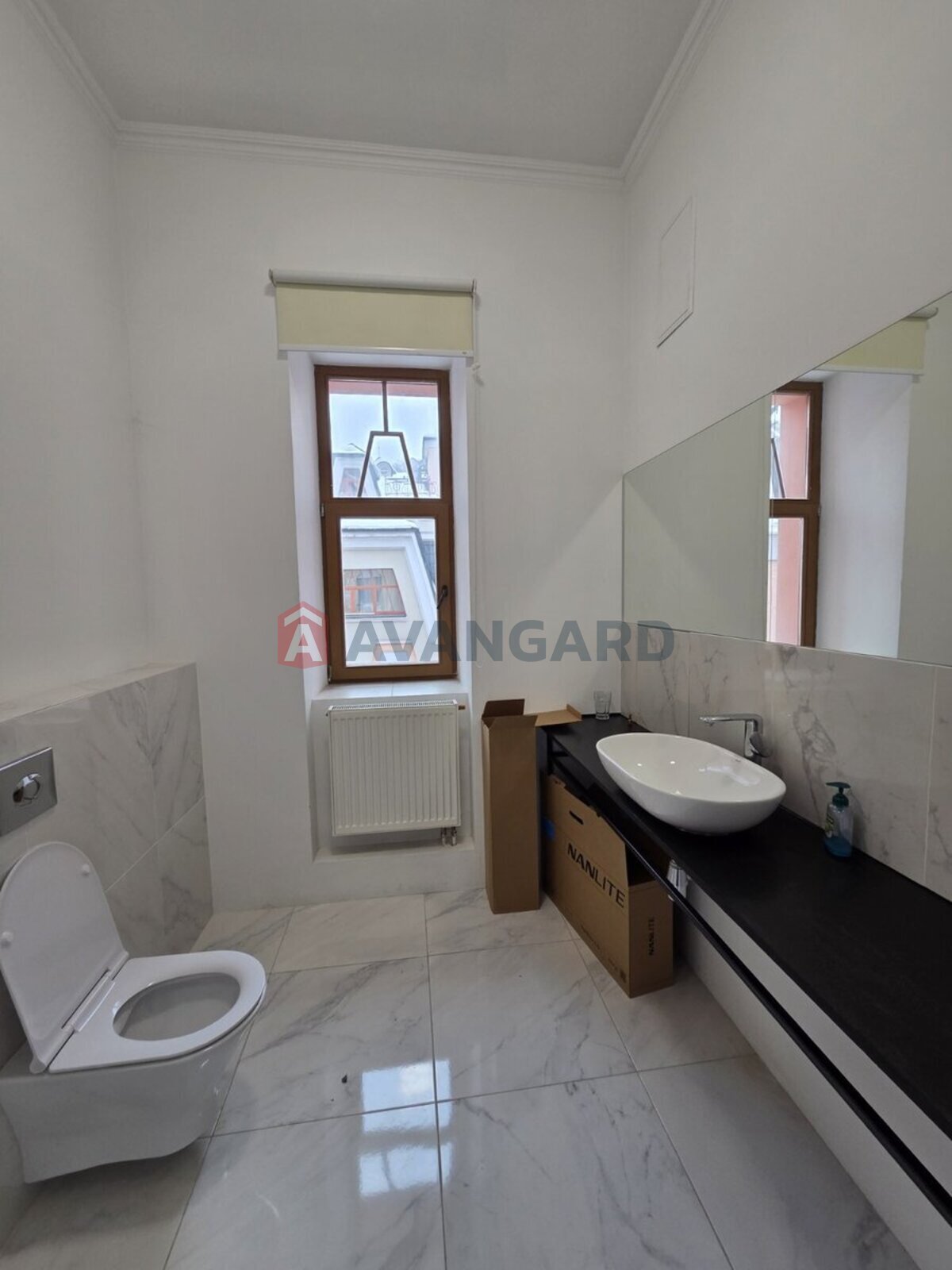 4 ��. ��������, 167/82/21 ��. �., 3/4 ������ ���� 5