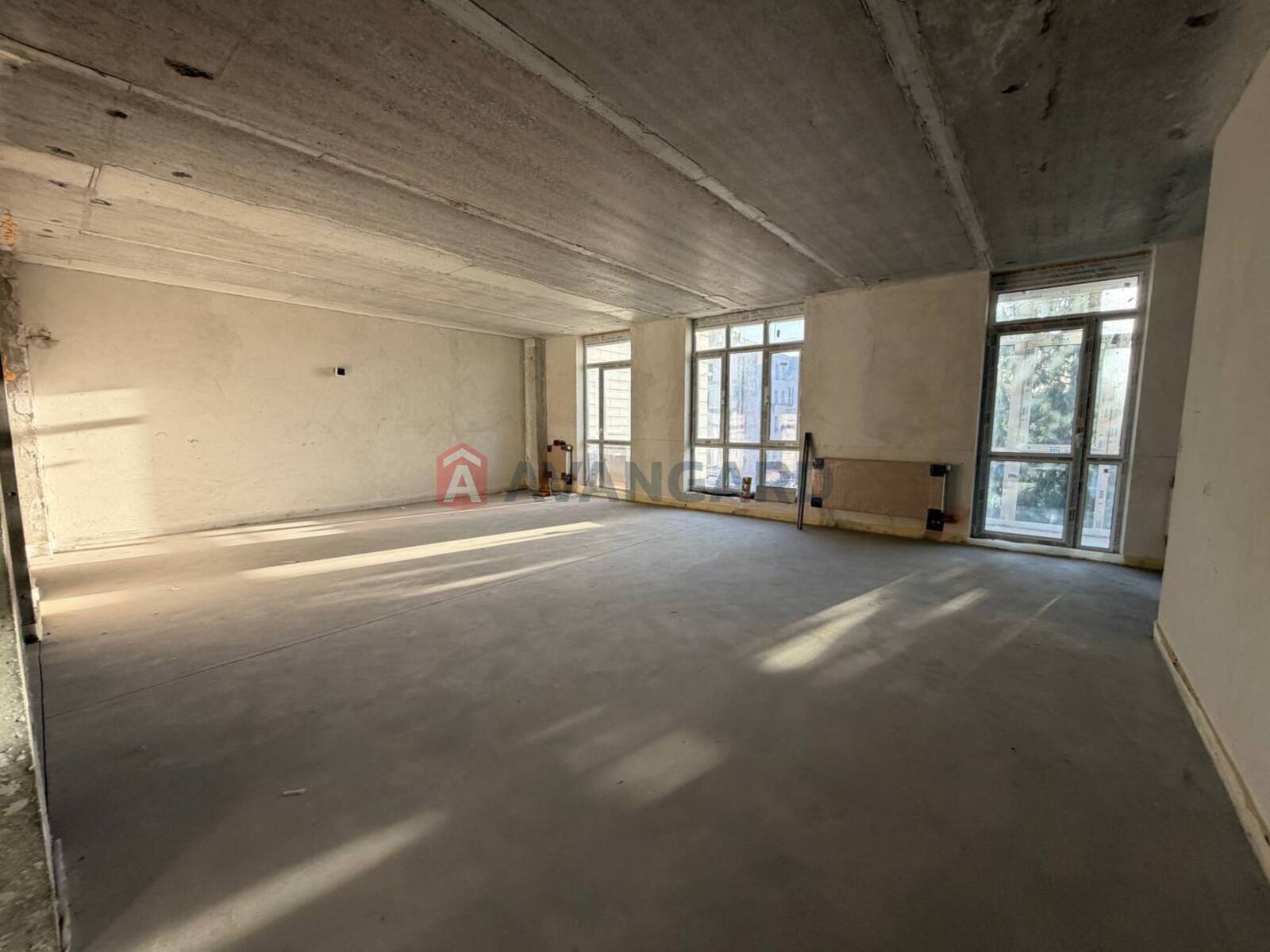 1 ��. ��������, 94/21/41 ��. �., 3/5 ������ ���� 11