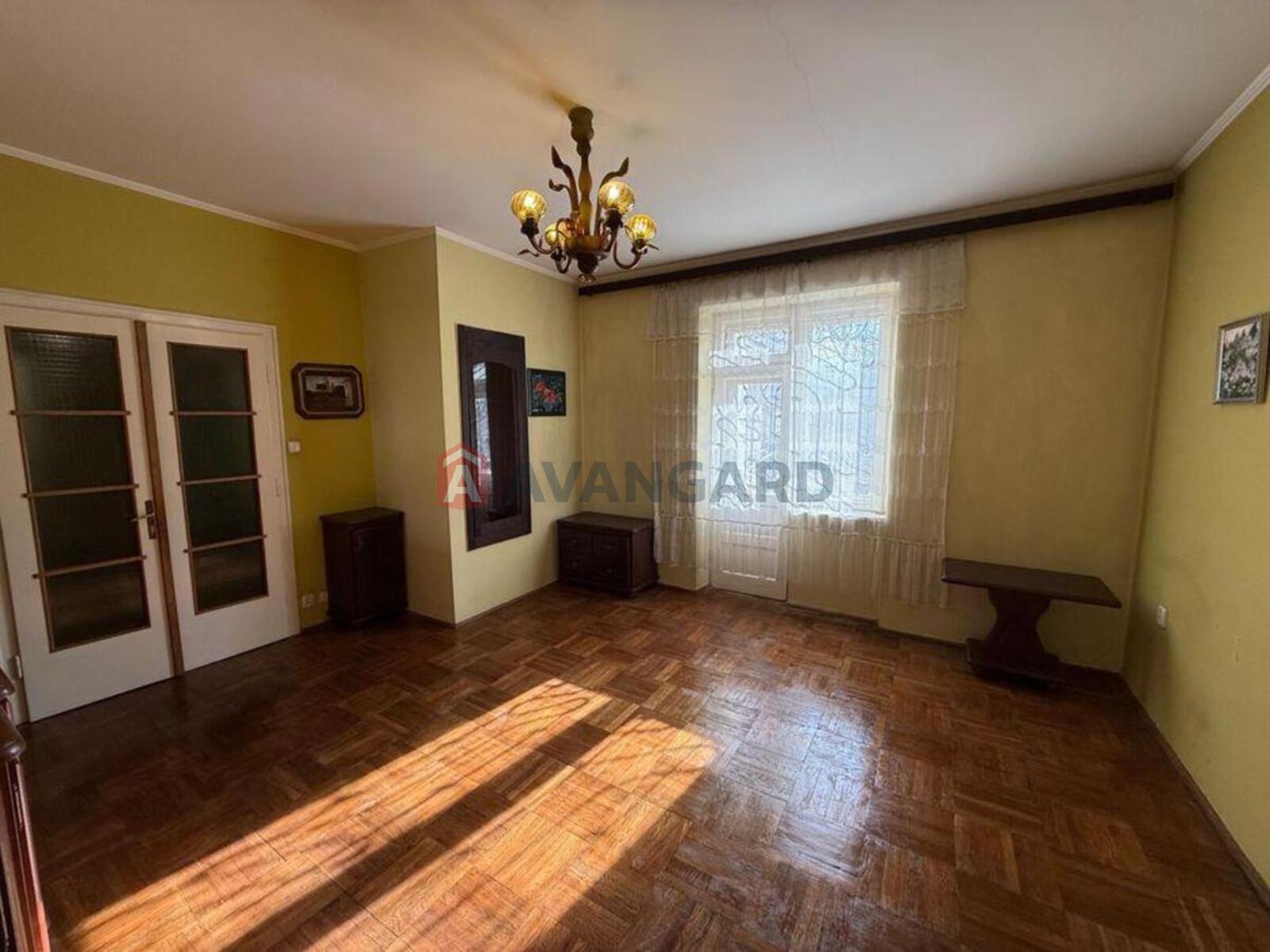 2 ����. ��������, 71/-/20 ��. �., 1/4 ���� ���� 5