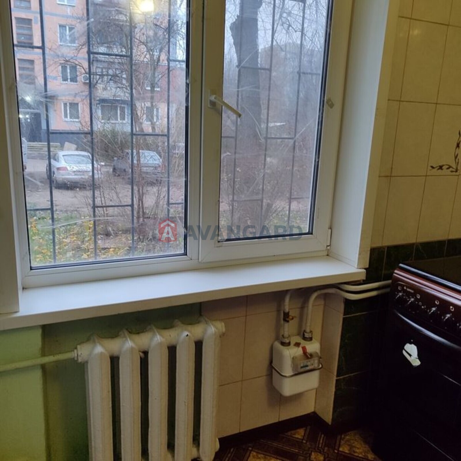 1 ��. ��������, 28/-/8 ��. �., 1/5 ������ ���� 6