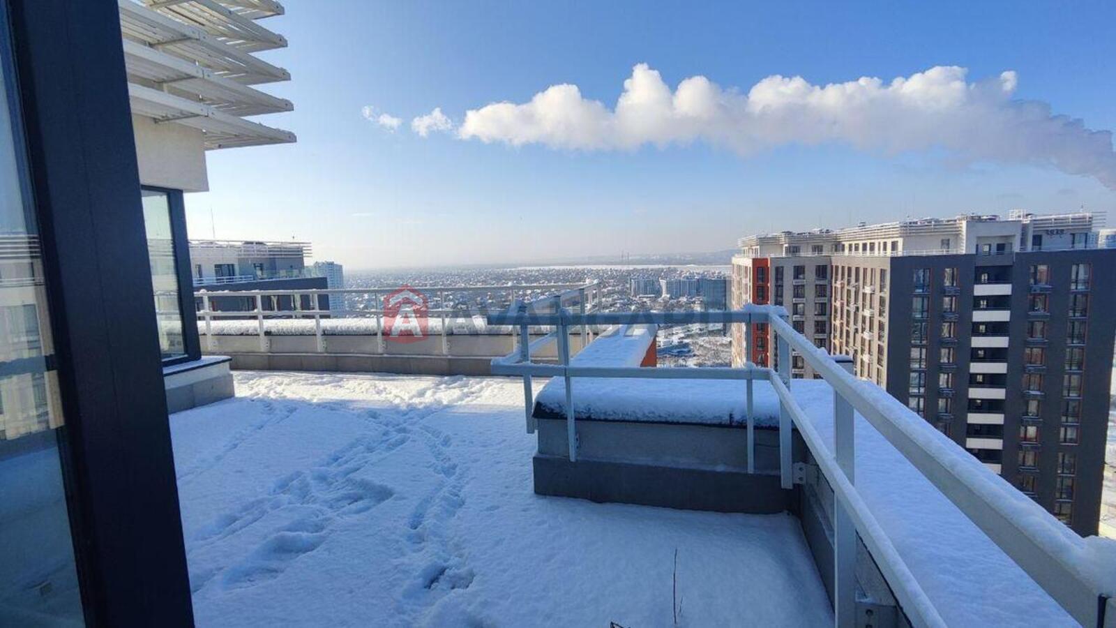 4 ��. ��������, 117/63/35 ��. �., 25/25 ������ ���� 1