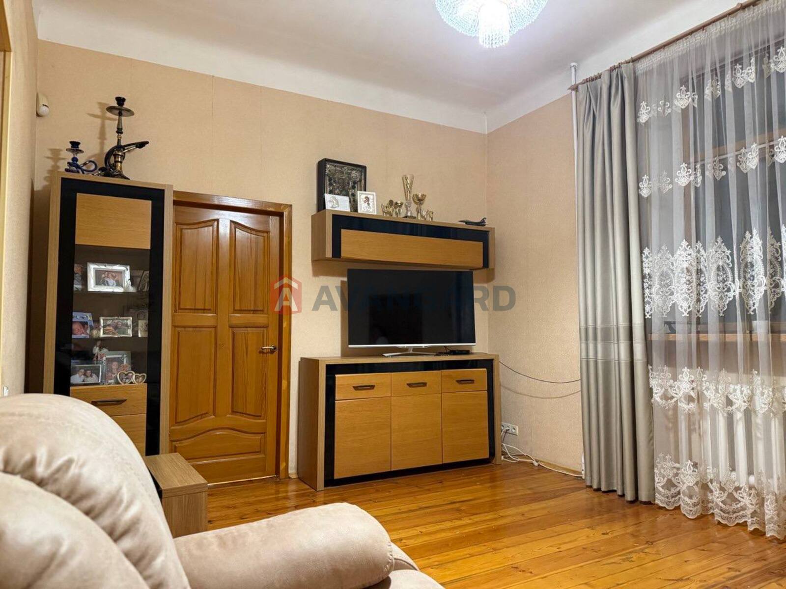 3 . , 60/19/40 . ., 3/3   5