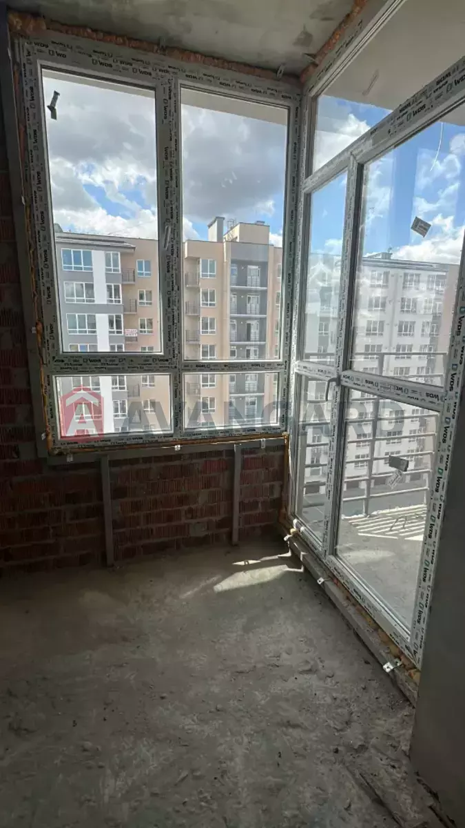 3 ��. ��������, 71/-/- ��. �., 8/10 ������ ���� 20