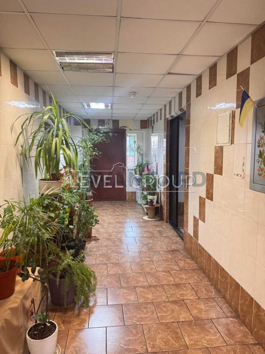 3 ����. ��������, 95/-/13 ��. �., 7/22 ���� ���� 21