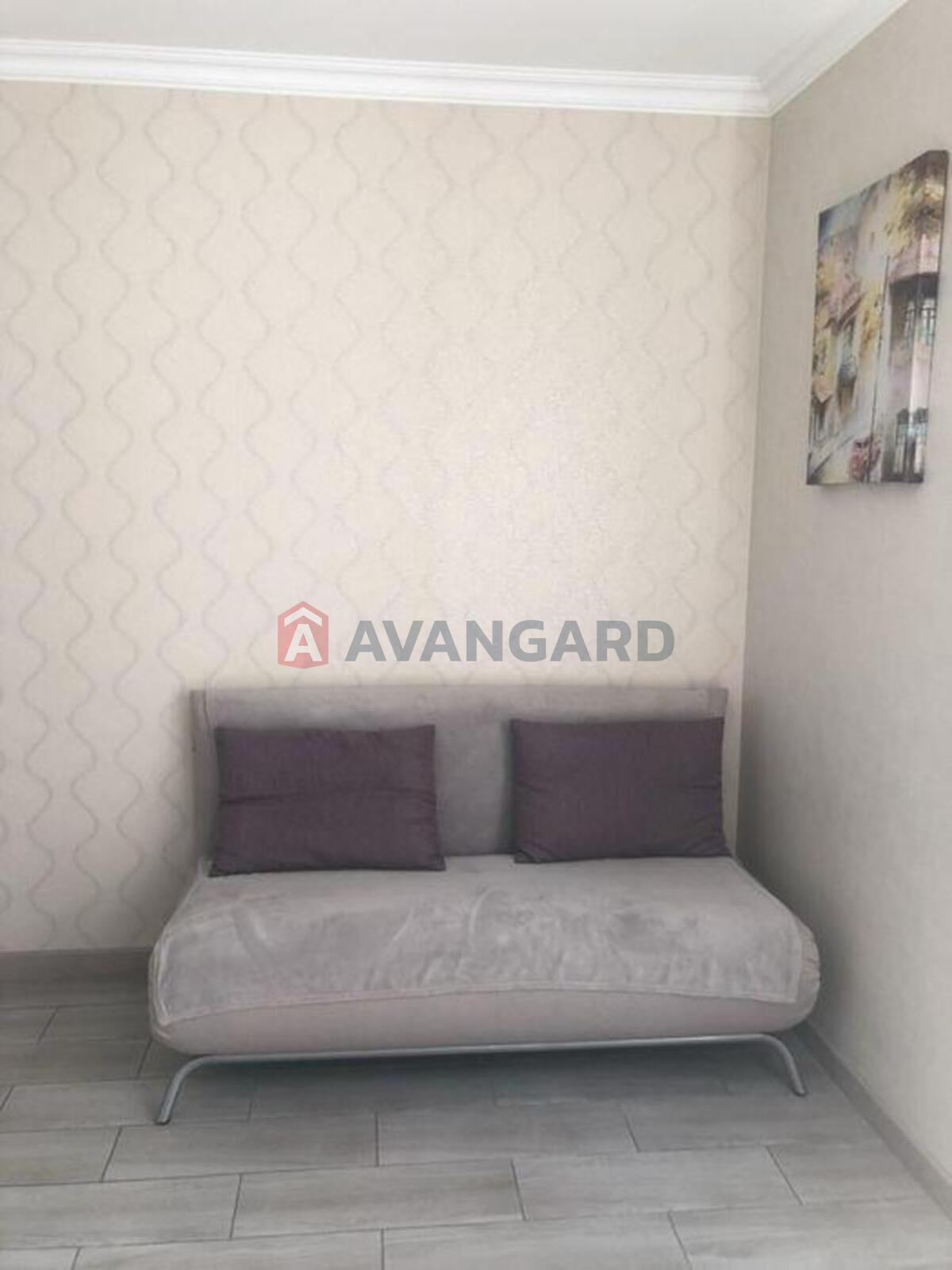 1 ��. ��������, 40/-/12 ��. �., 15/22 ������ ���� 11