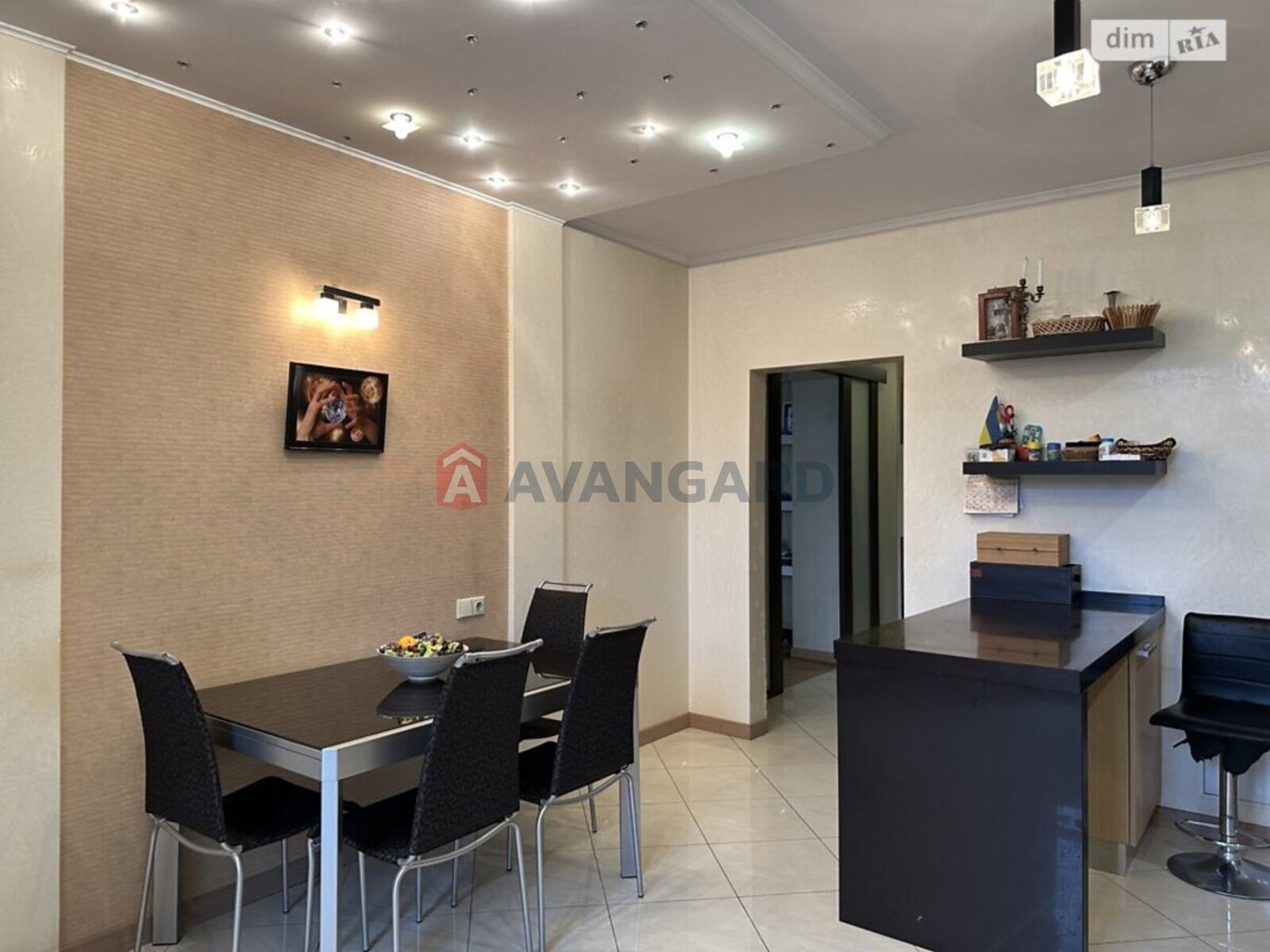 3 ��. ��������, 140/76/18 ��. �., 3/9 ������ ���� 19