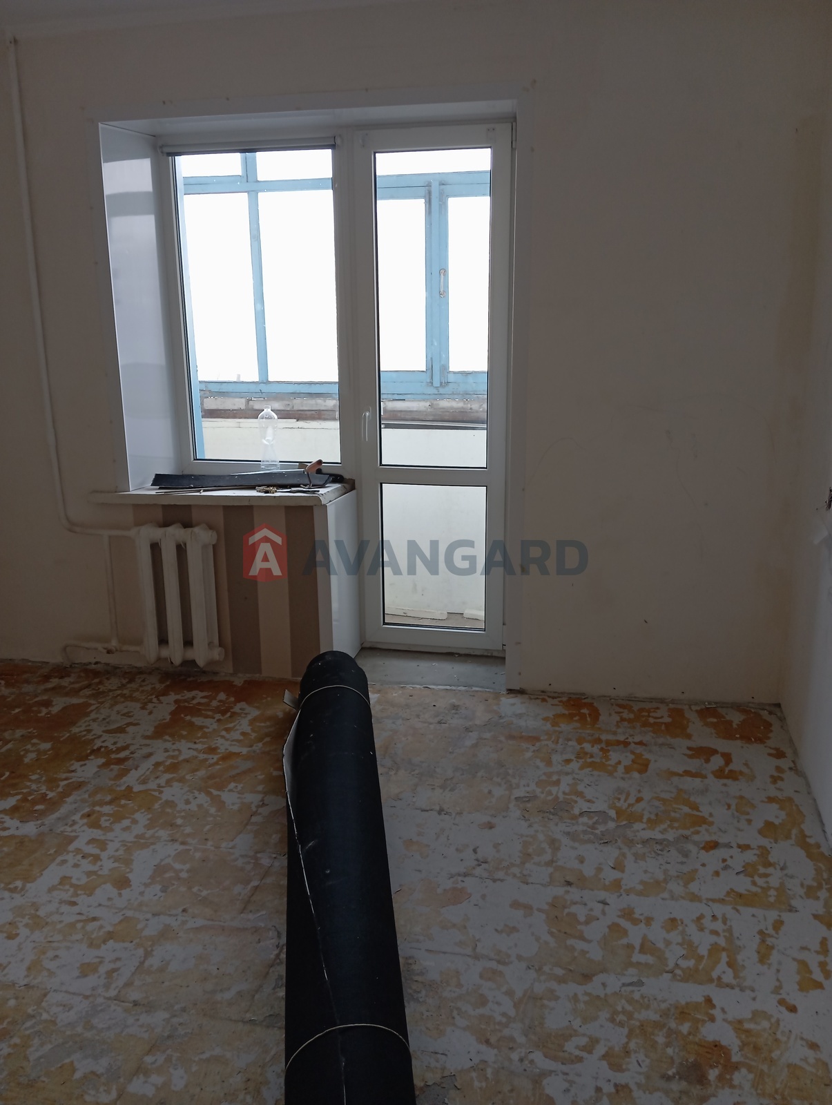 3 ��. ��������, 67/-/8 ��. �., 4/14 ������ ���� 12