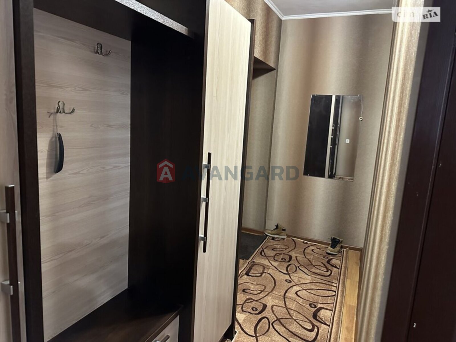 2 ��. ��������, 45/27/6 ��. �., 3/5 ������ ���� 29