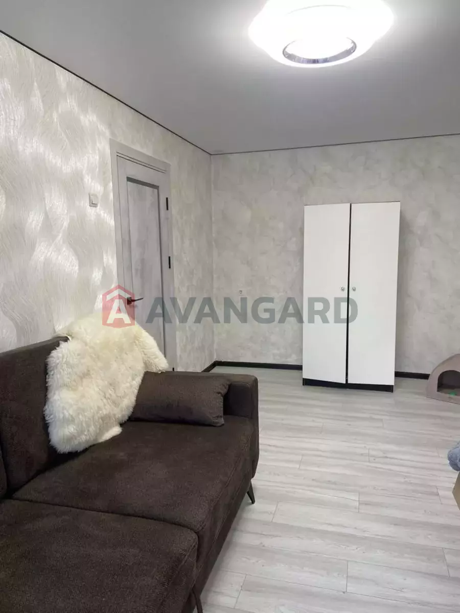 1 ��. ��������, 29/-/- ��. �., 1/5 ������ ���� 8