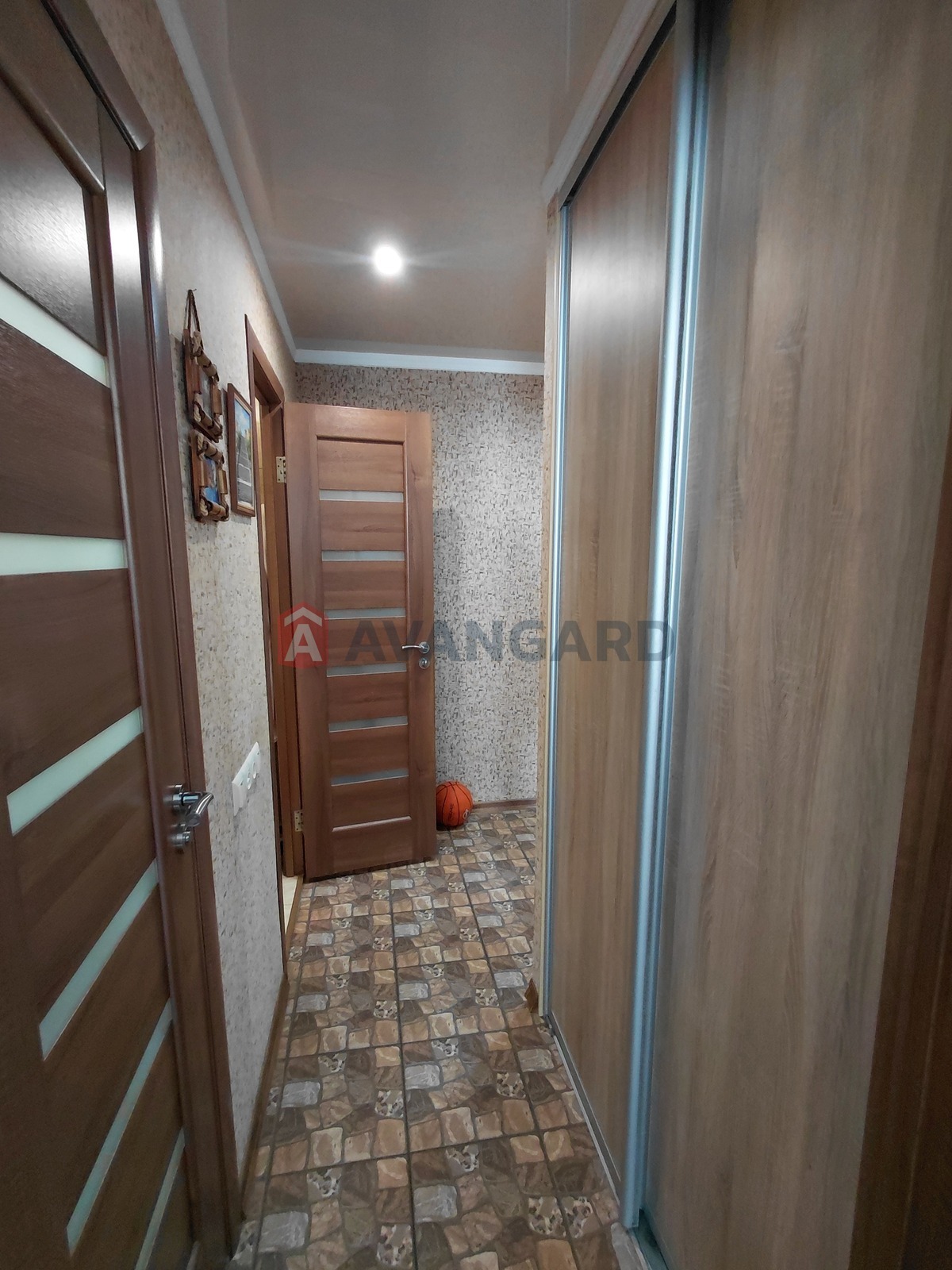 2 ����. ��������, 50/28/8 ��. �., 6/9 ���� ���� 4