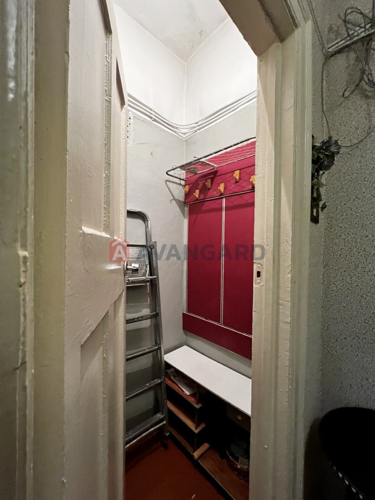 2 кім. квартира, 60/-/6 кв. м., 4/4 поверх фото 17 2 кім. квартира, 60/-/6 кв. м., 4/4 поверх фото 17