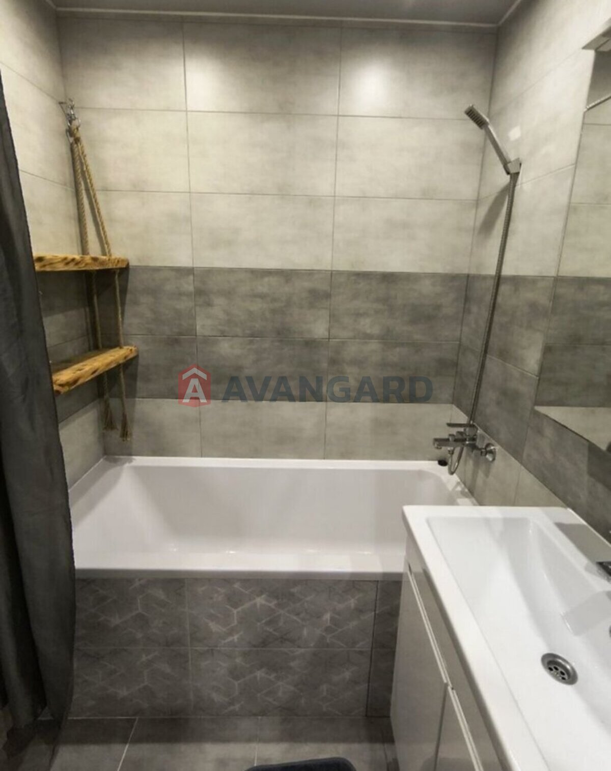 1 ����. ��������, 41/20/10 ��. �., 8/8 ���� ���� 3