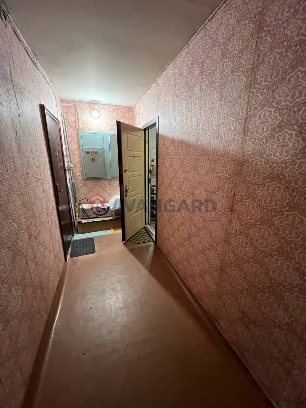 2 . , 52/30/8.5 . ., 6/9   14