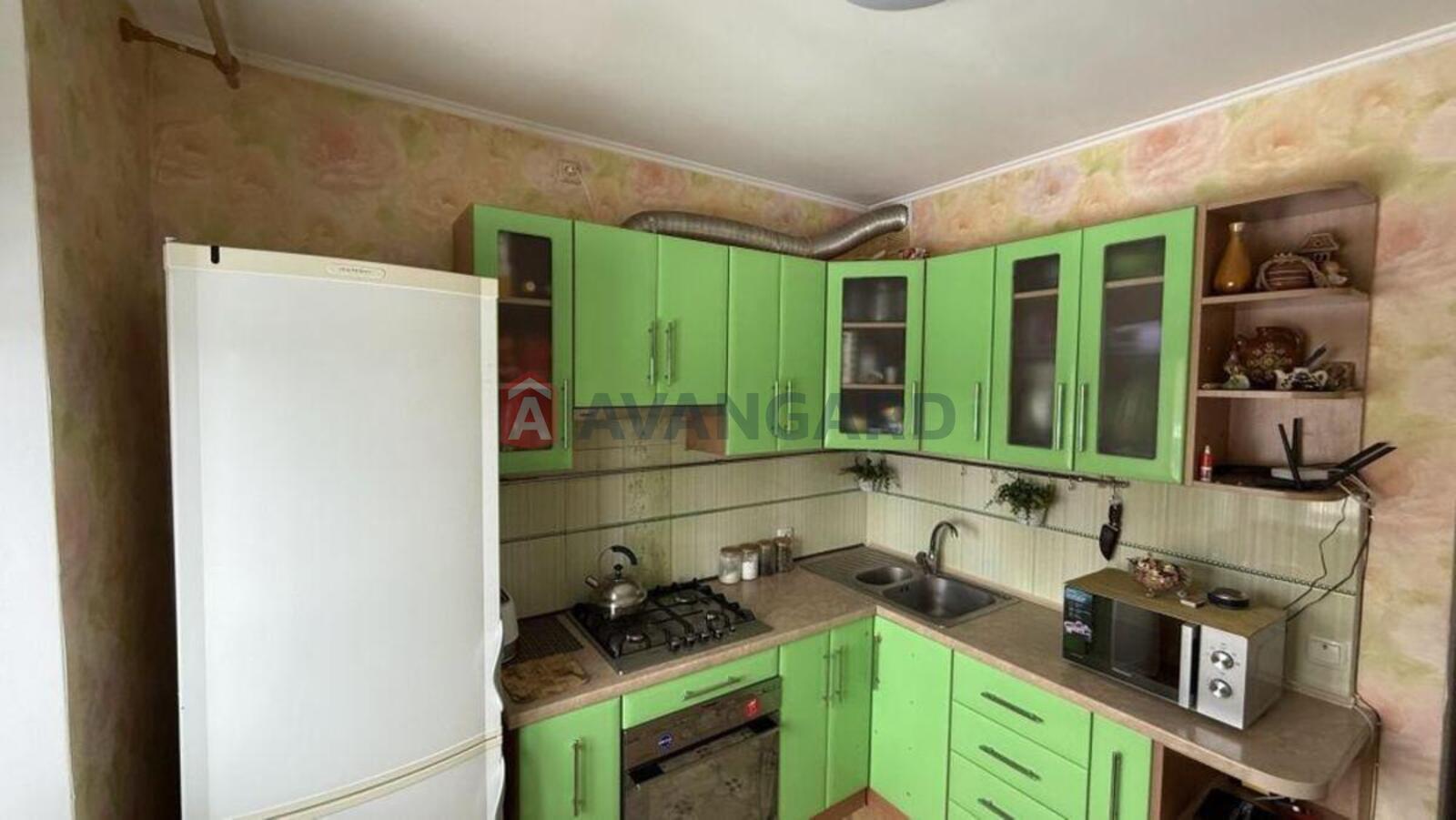 2 ����. ��������, 48/-/8 ��. �., 9/9 ���� ���� 6