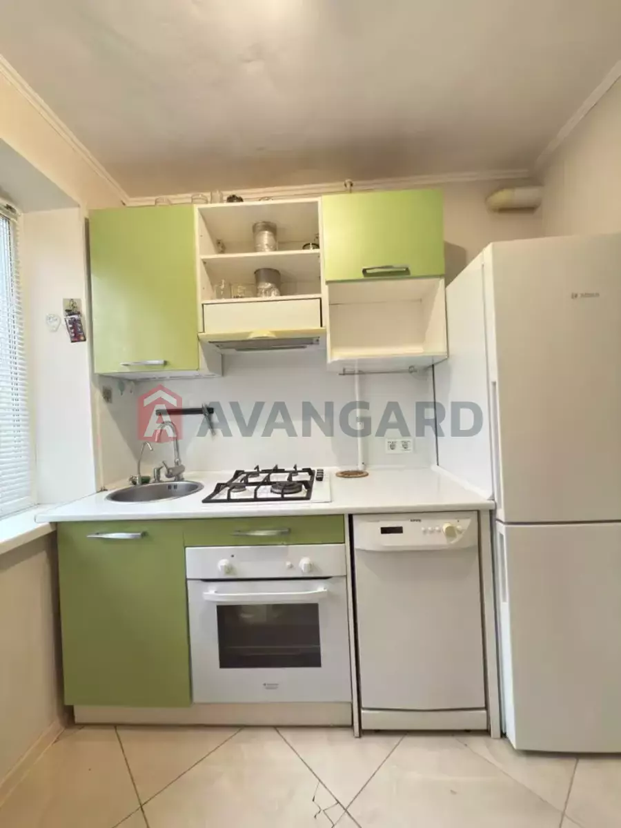 2 ��. ��������, 45/26/6 ��. �., 2/5 ������ ���� 2