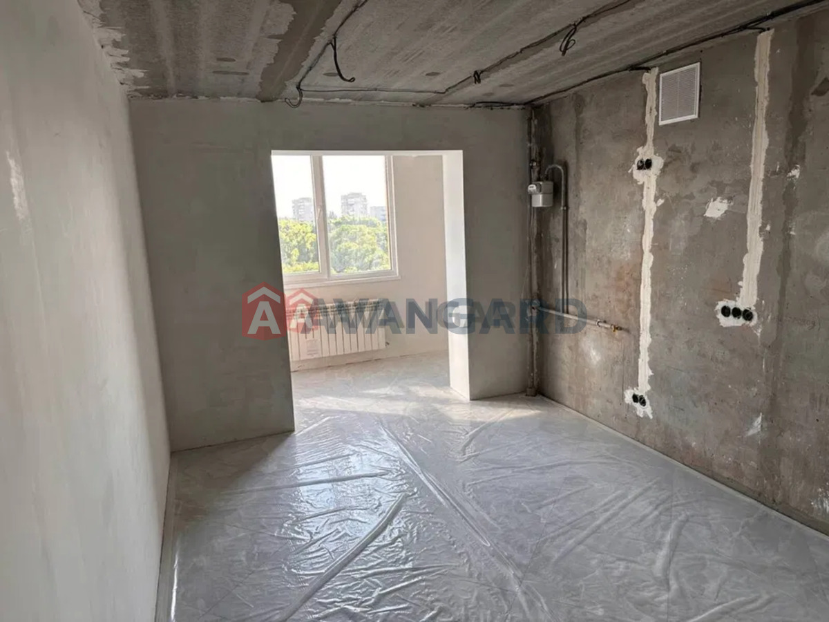 2 ��. ��������, 67/-/13 ��. �., 8/10 ������ ���� 21