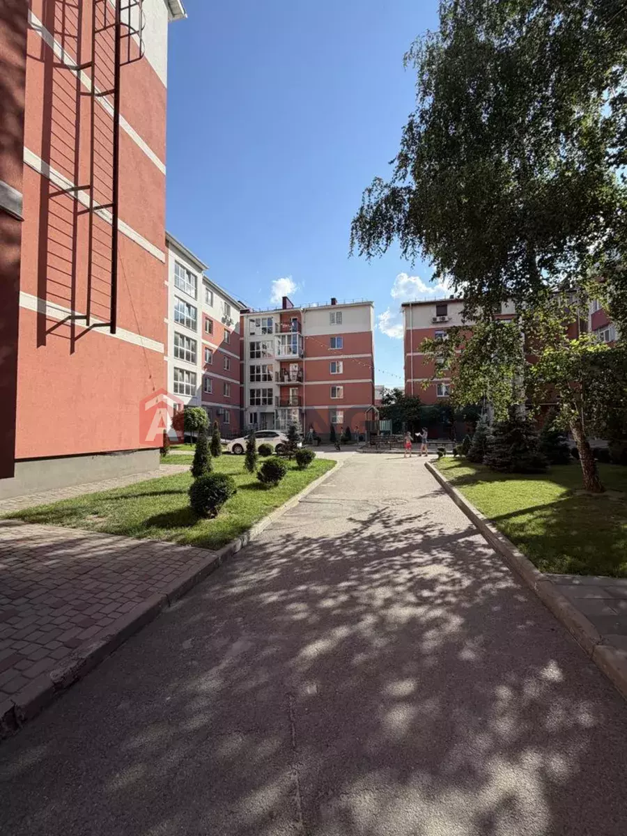3 ��. ��������, 90/-/10 ��. �., 5/5 ������ ���� 9