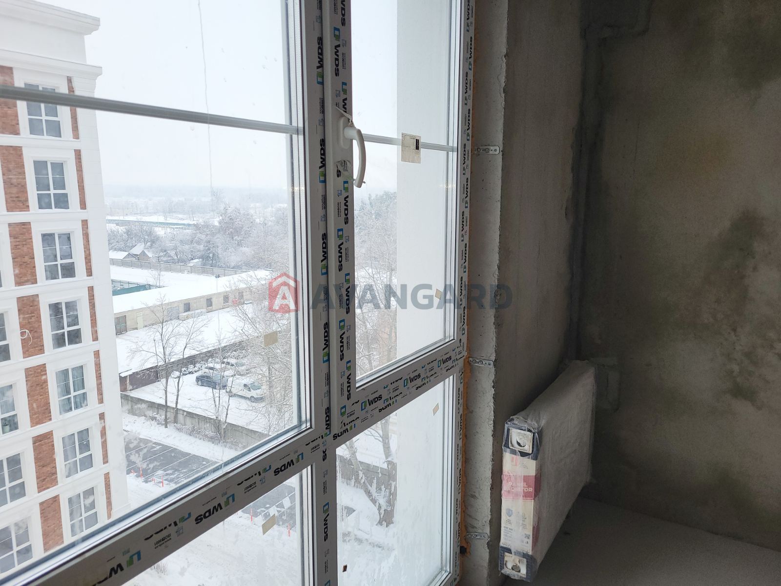 1 ����. ��������, 39,5/10,9/14,14 ��. �., 8/9 ���� ���� 9