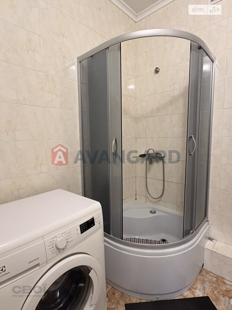 1 ����. ��������, 40/22/9.8 ��. �., 3/10 ���� ���� 13