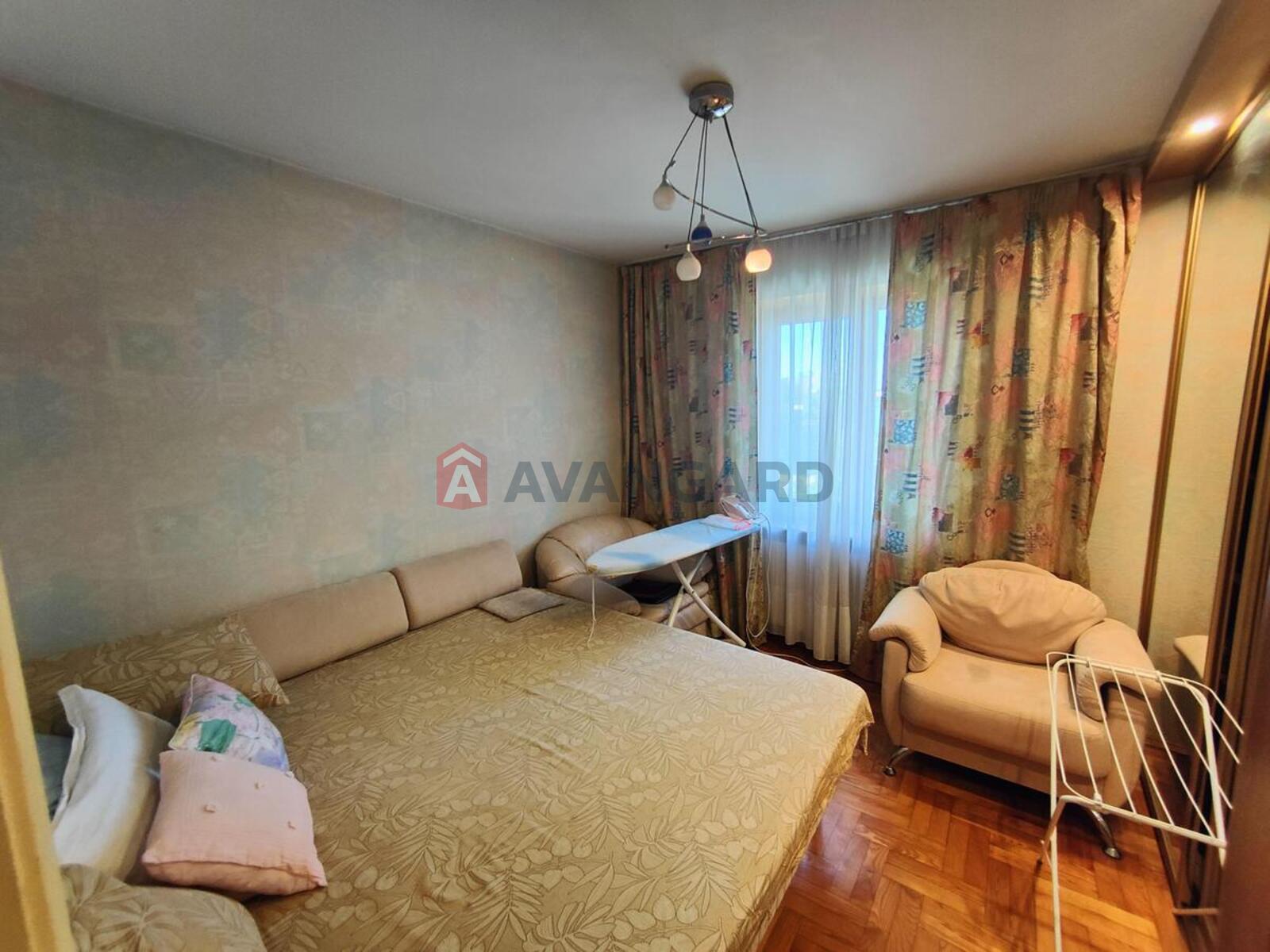 3 ��. ��������, 80/80/- ��. �., 5/19 ������ ���� 14