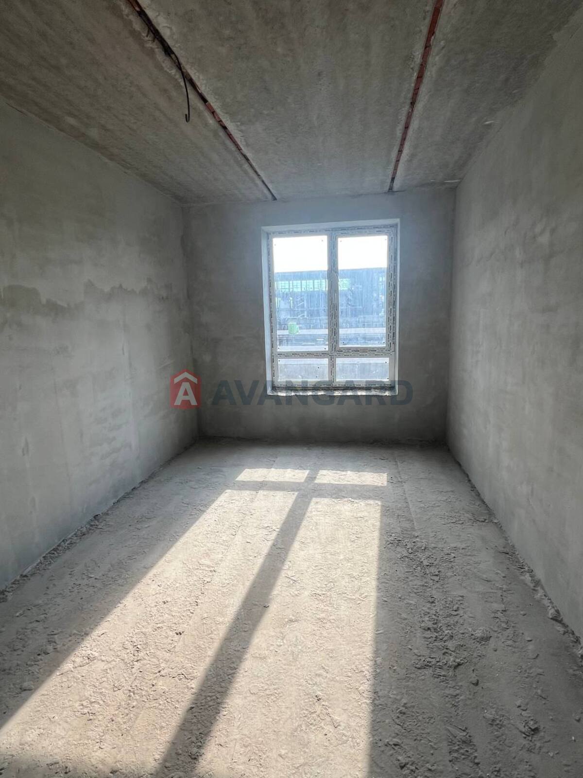 2 ��. ��������, 69/-/- ��. �., 3/10 ������ ���� 12