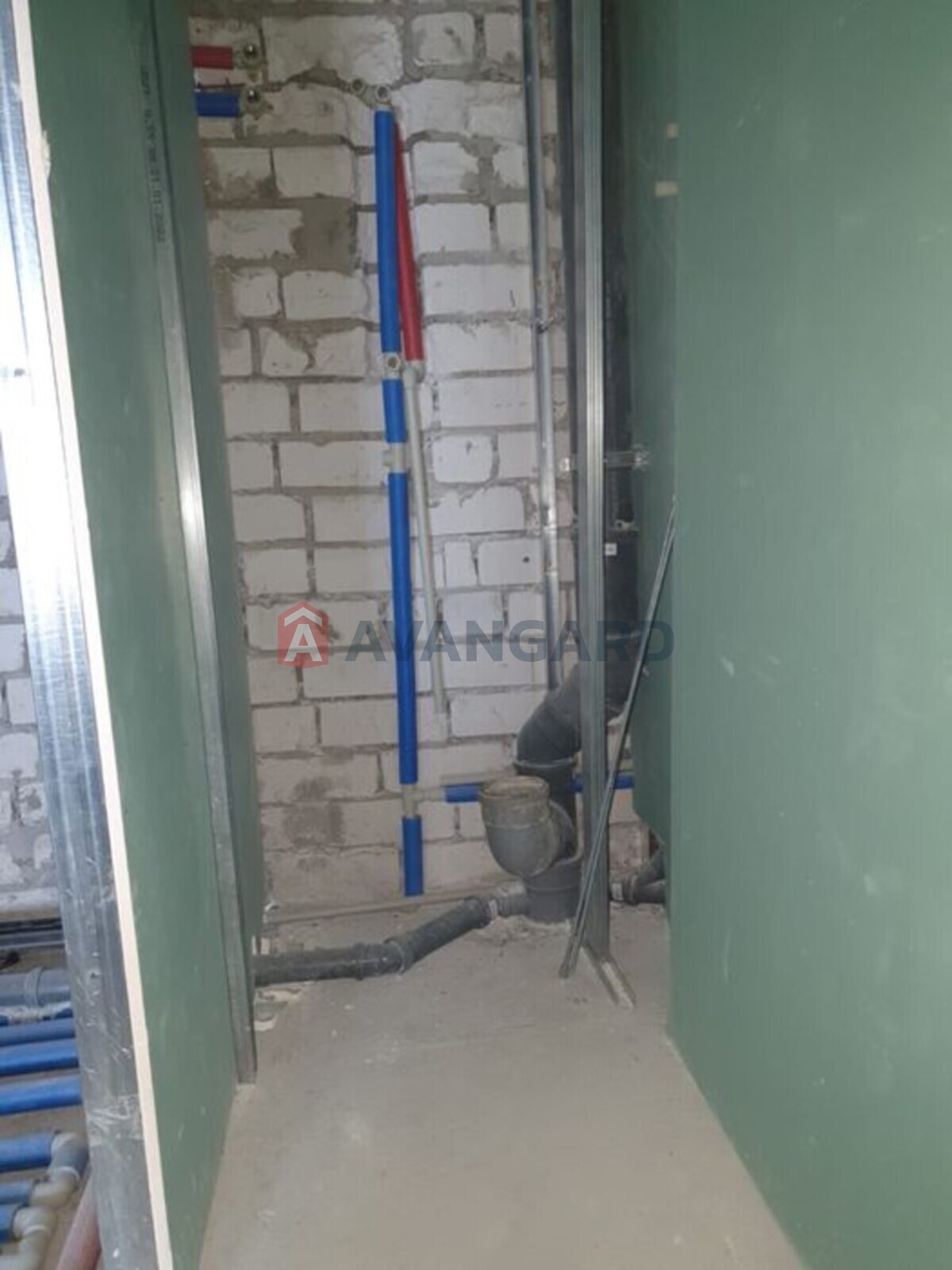 3 ����. ��������, 58/-/10 ��. �., 10/20 ���� ���� 10