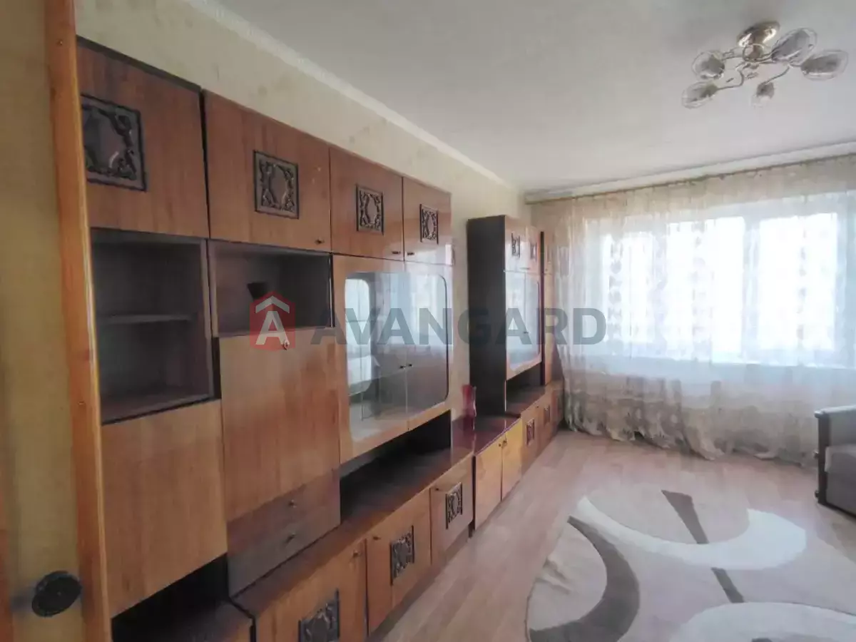 3 ��. ��������, 65/39/8 ��. �., 7/9 ������ ���� 4