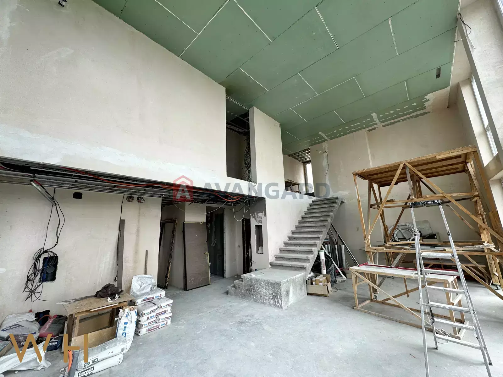 5 ��. ��������, 215/100/52 ��. �., 16/16 ������ ���� 3