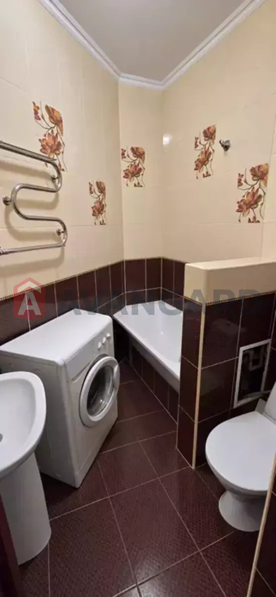 1 ����. ��������, 27/-/10 ��. �., 2/3 ���� ���� 2