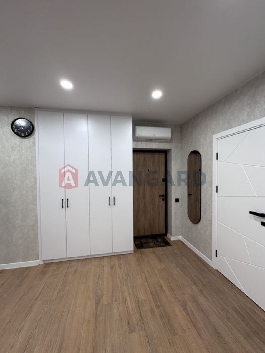 1 ����. ��������, 43/-/21 ��. �., 17/21 ���� ���� 9