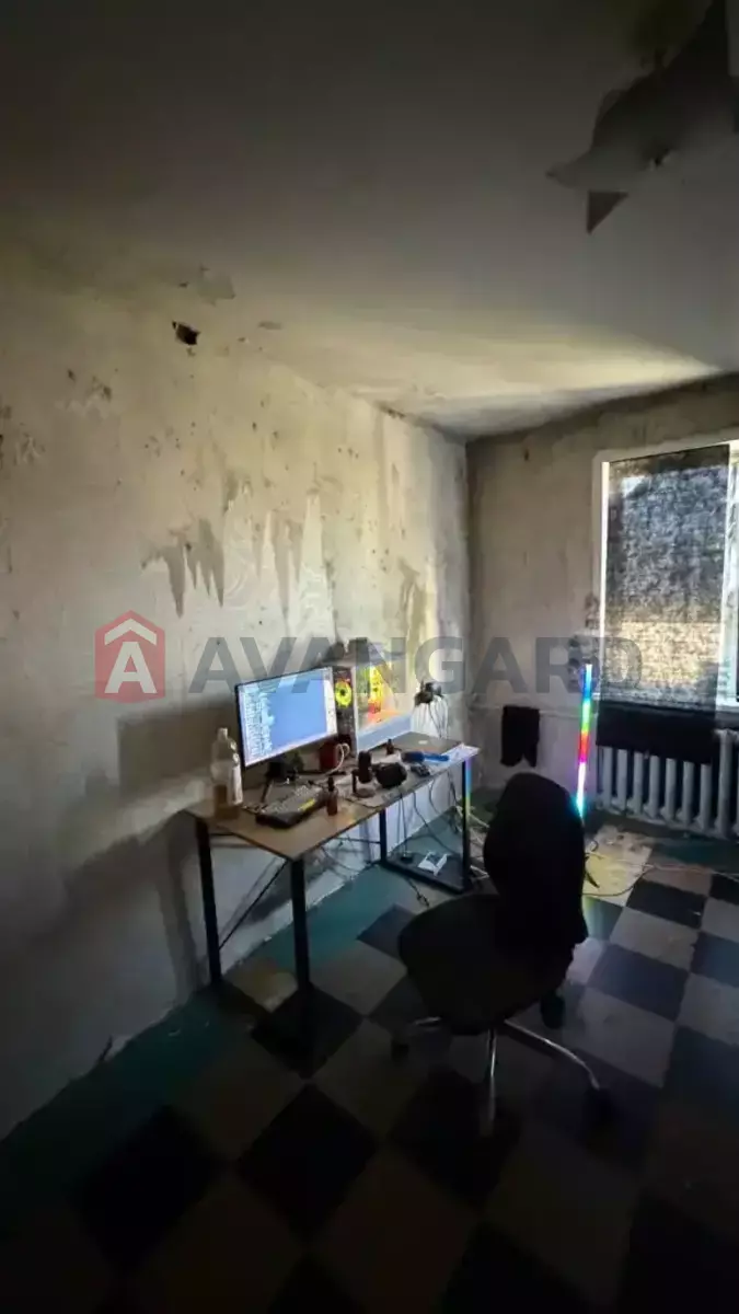 3 ��. ��������, 69/47/9 ��. �., 9/9 ������ ���� 12