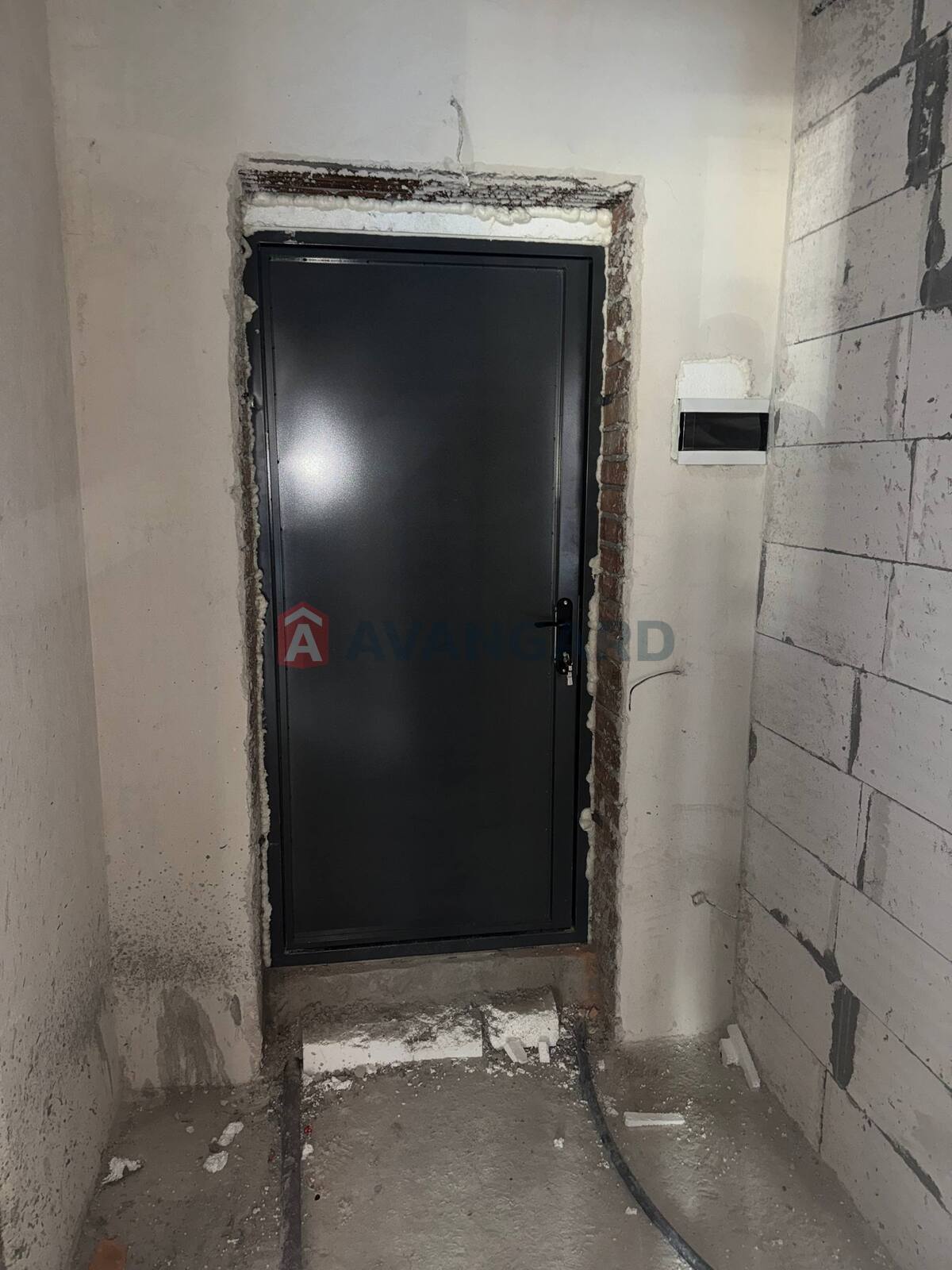 1 ��. ��������, 40/13/18 ��. �., 2/10 ������ ���� 3