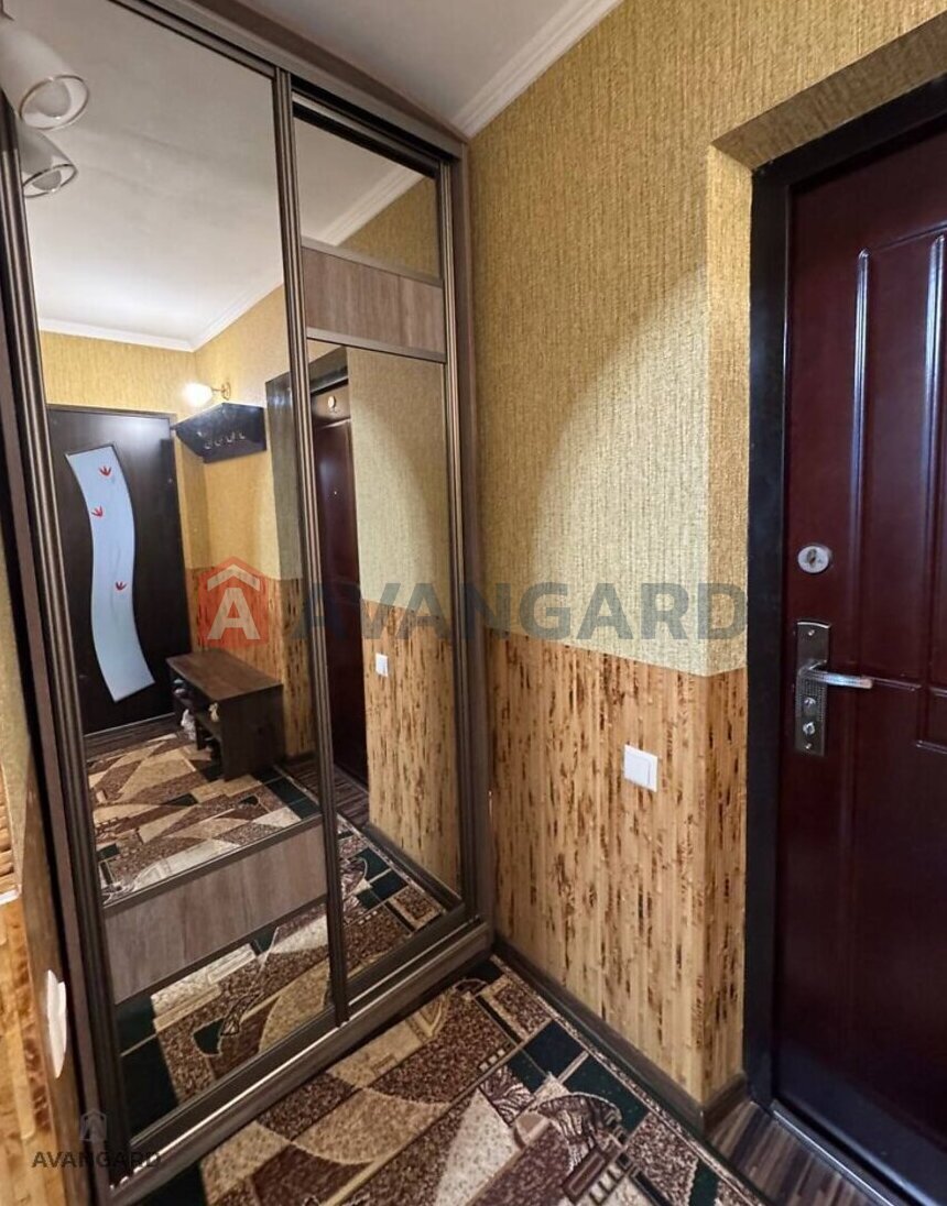 1 ����. ��������, 28/19/8 ��. �., 2/5 ���� ���� 5