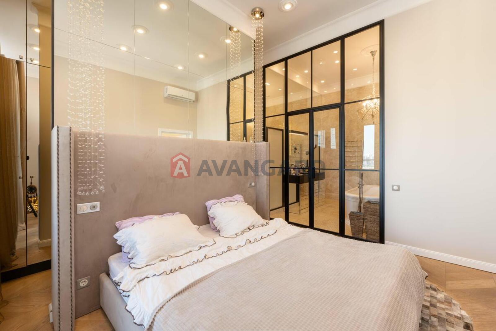 2 ��. ��������, 100/20/45 ��. �., 22/22 ������ ���� 8