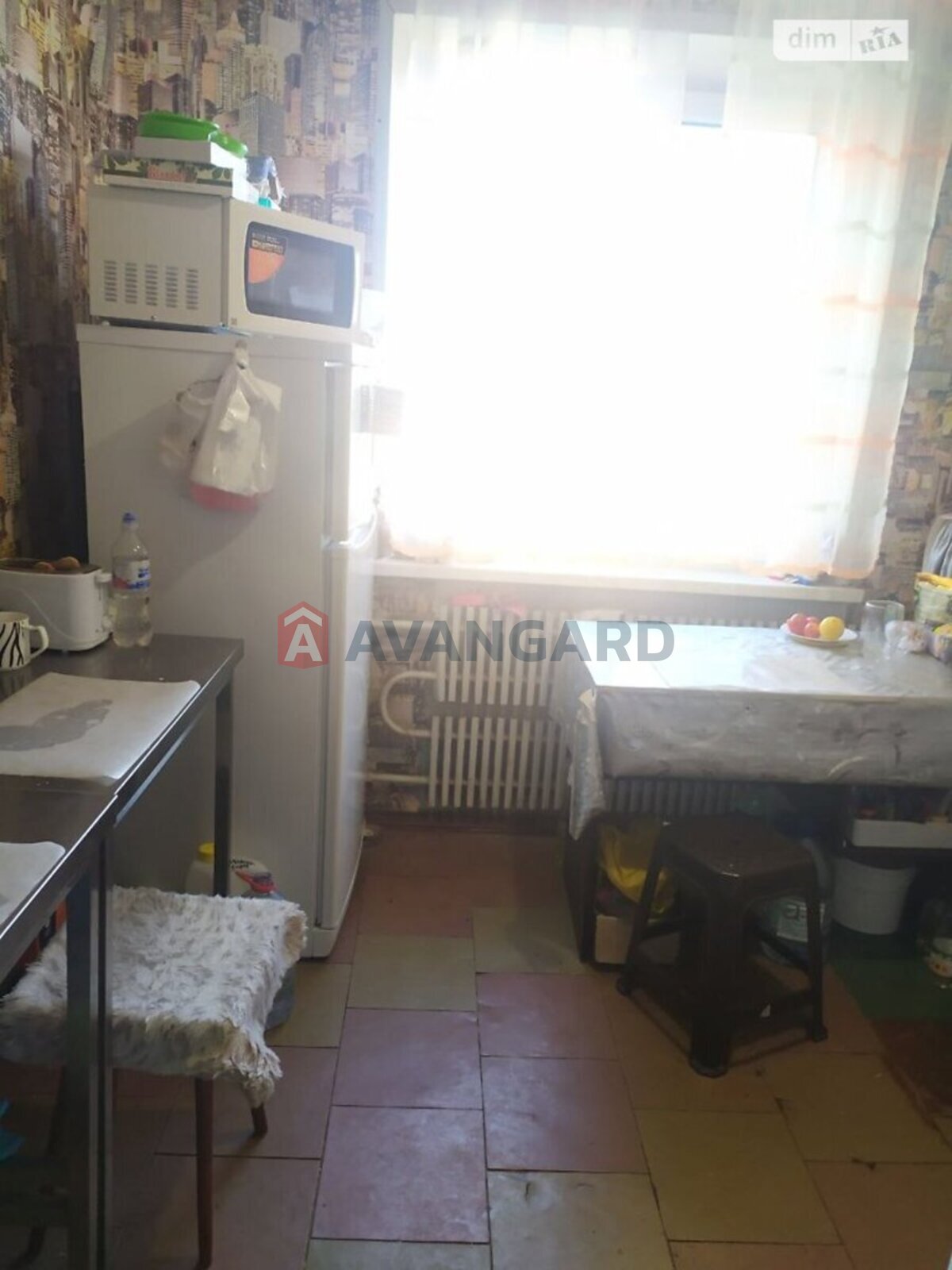 3 . , 64/49/8 . ., 9/9   6