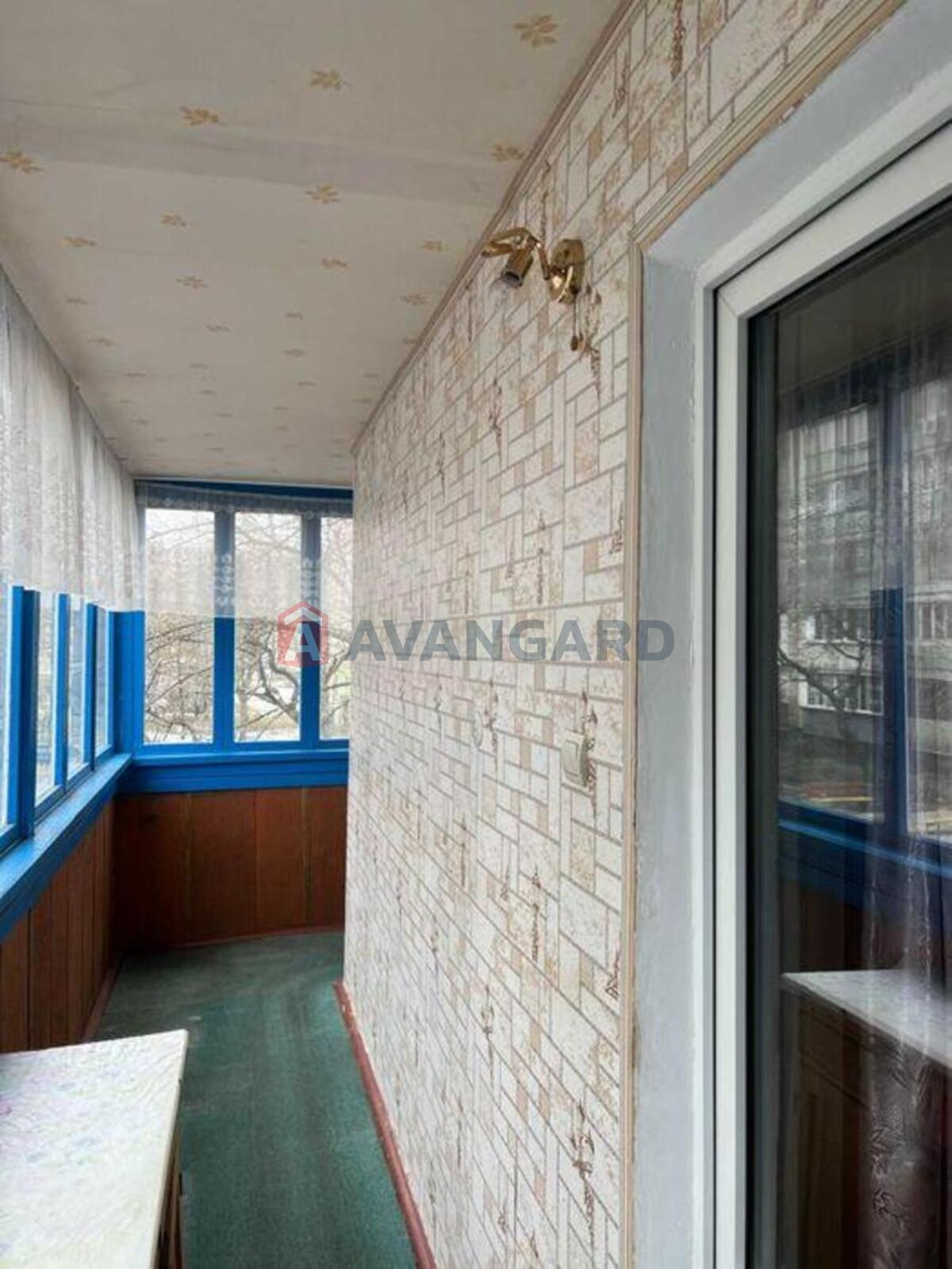 4 ����. ��������, 72/-/6 ��. �., 2/9 ���� ���� 12