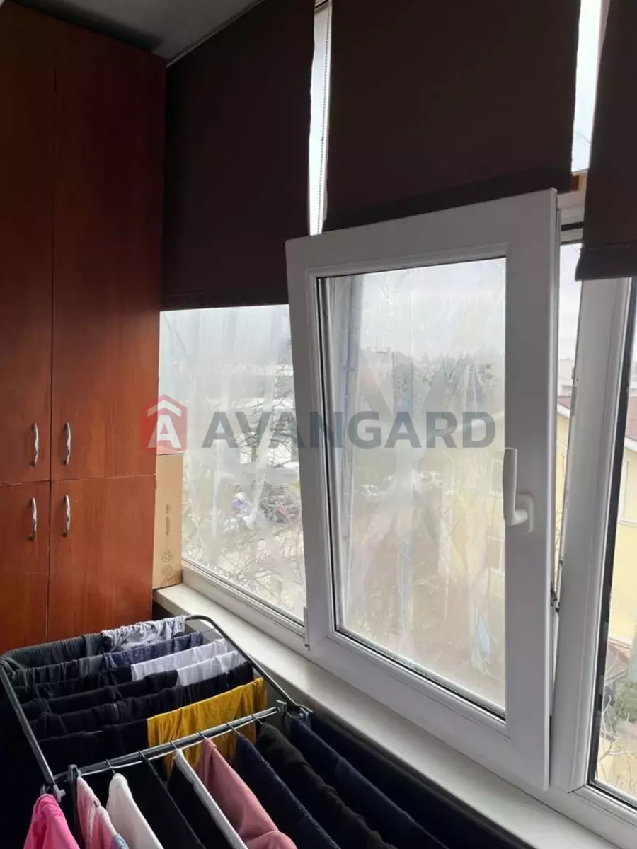 1 ��. ��������, 31/-/6 ��. �., 4/5 ������ ���� 6