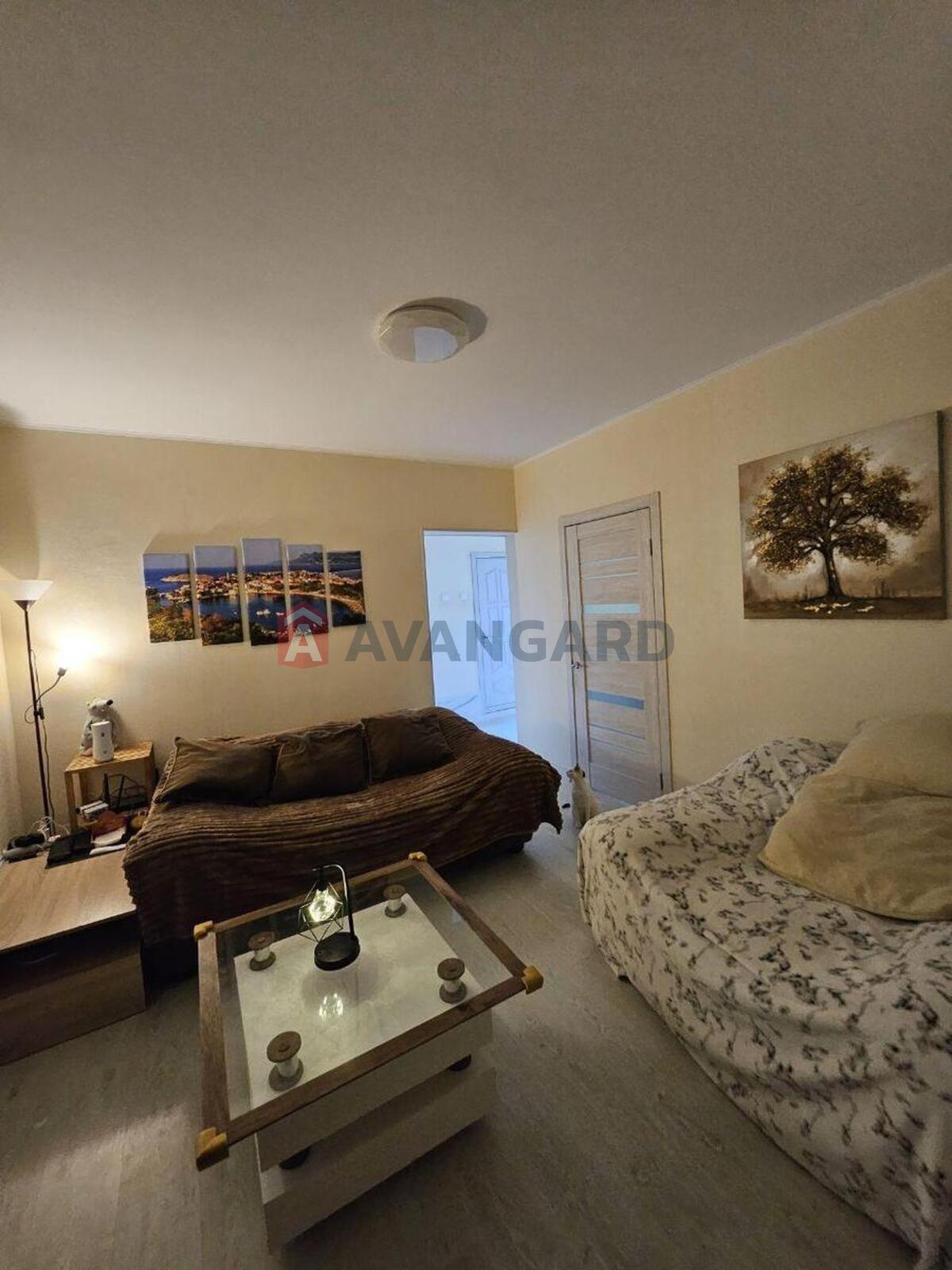 3 . , 80/42/8 . ., 16/16   2