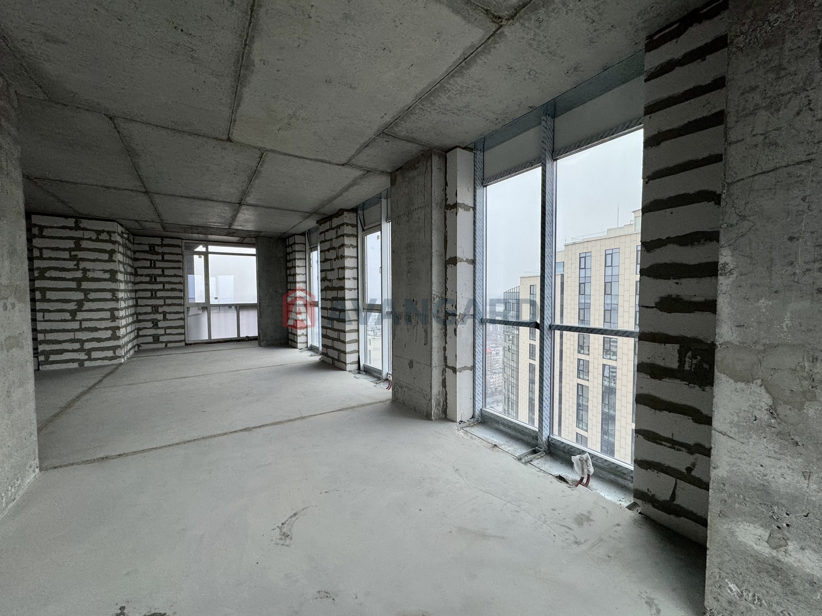 3 ��. ��������, 120,6/-/32 ��. �., 23/25 ������ ���� 4