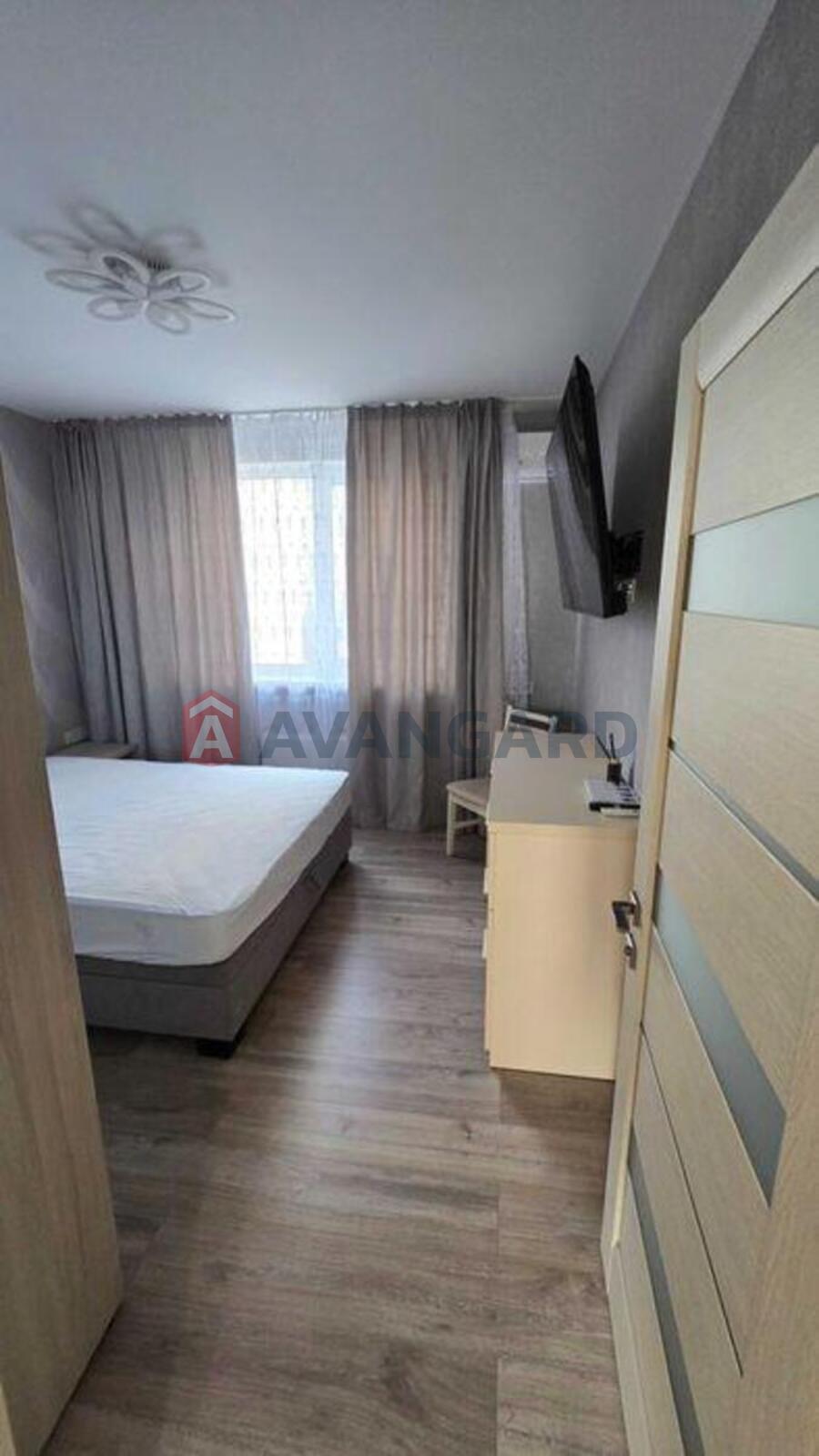 3 ��. ��������, 86/-/16 ��. �., 6/20 ������ ���� 22