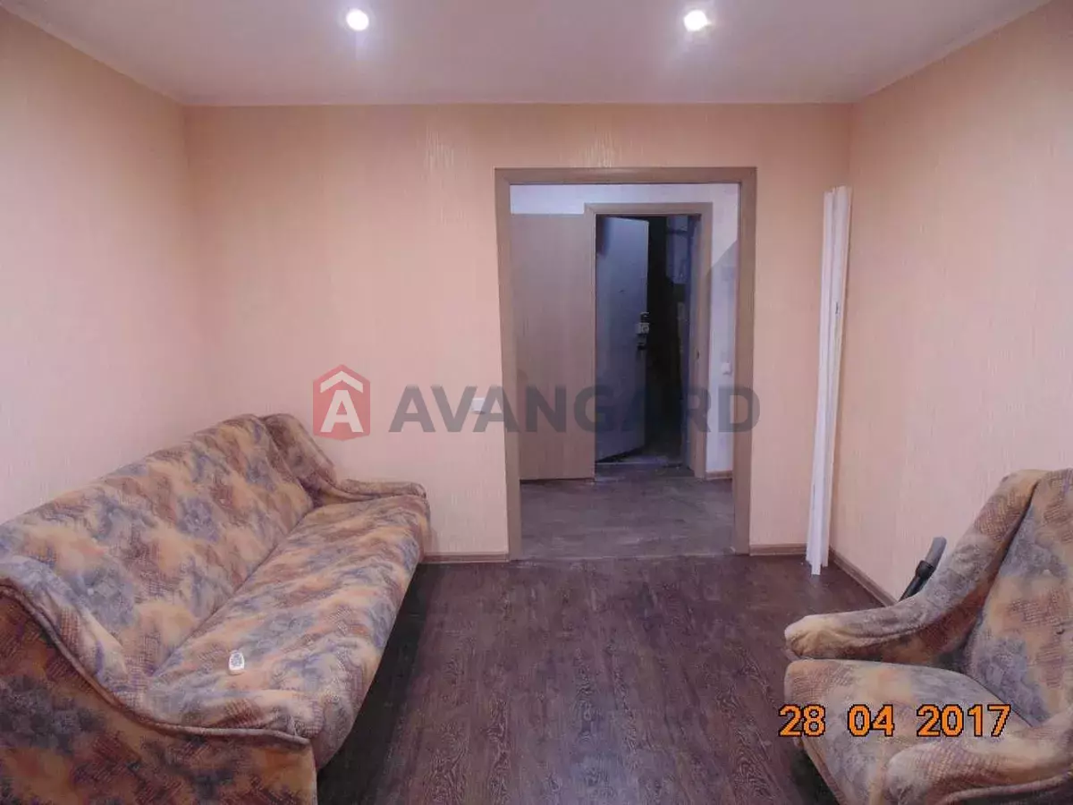 2 ����. ��������, 50/-/9 ��. �., 9/9 ���� ���� 11