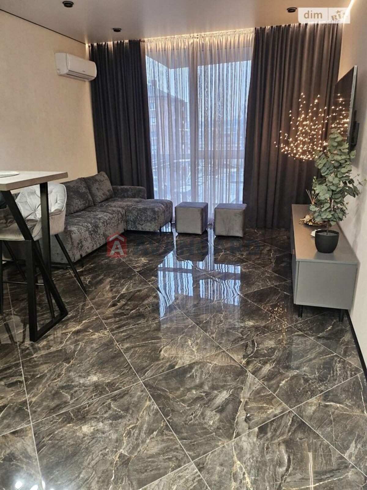 1 ��. ��������, 48/14/24 ��. �., 2/16 ������ ���� 4