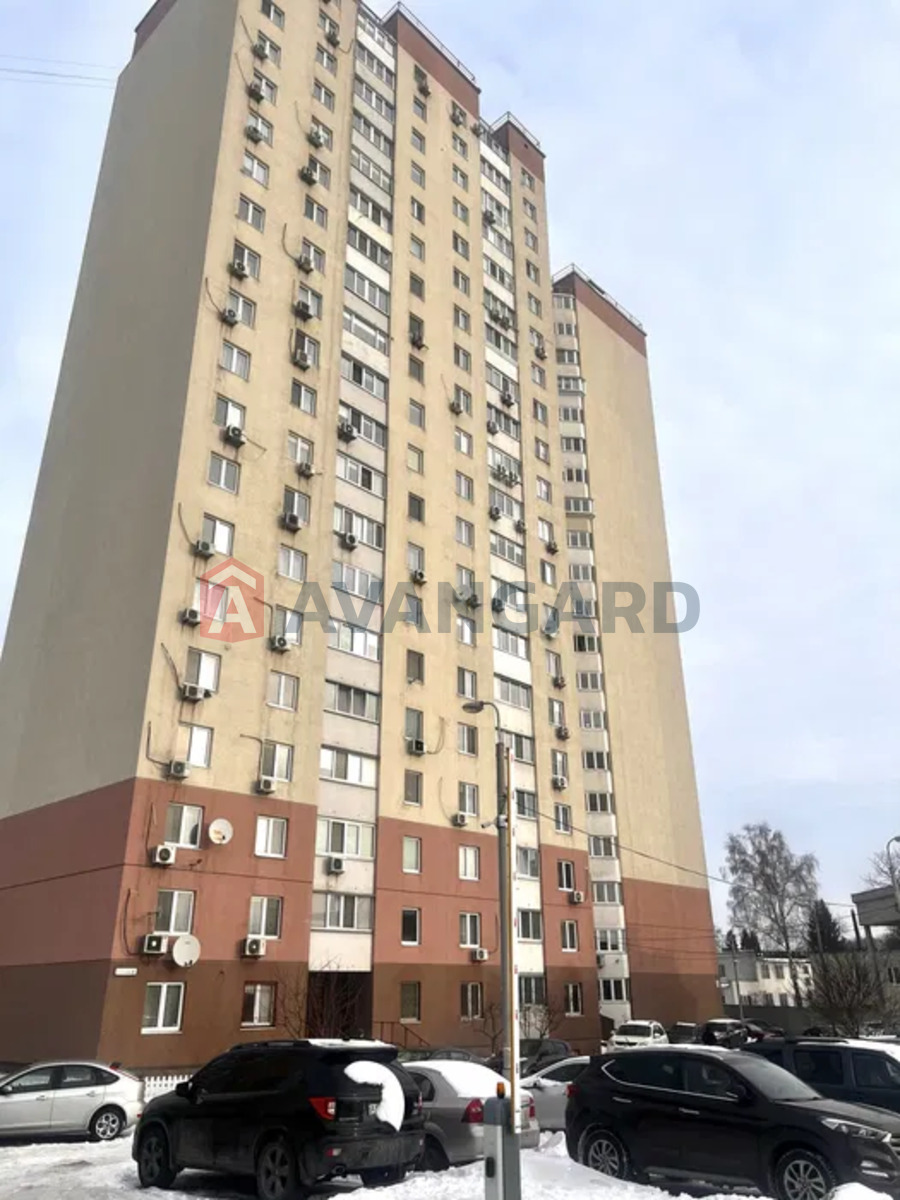 1 ��. ��������, 73/-/11 ��. �., 15/20 ������ ���� 15