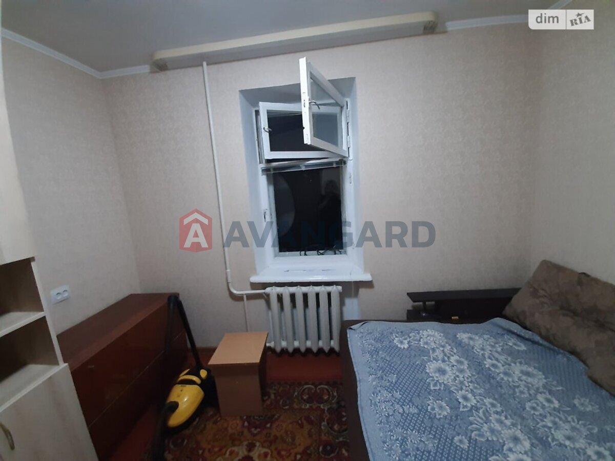 3 ��. ��������, 60/35/8 ��. �., 2/5 ������ ���� 16