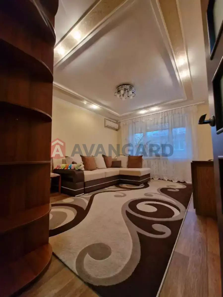 2 . , 47/-/7 . ., 2/2   4